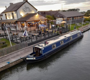 Narrowboat Chianti